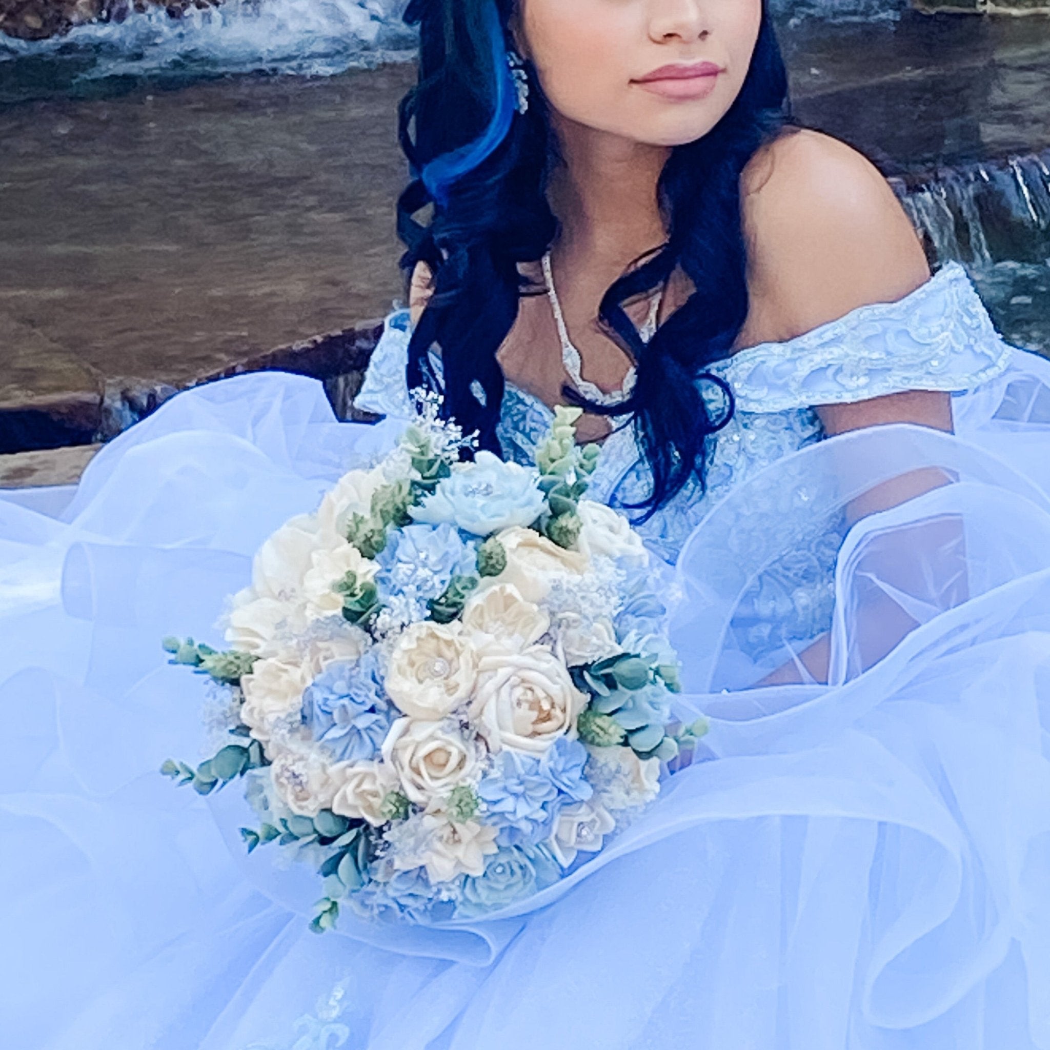 Cinderella Bouquet, for Weddings and Quinceañeras - PapiroExtra Large 12&quot; Bride